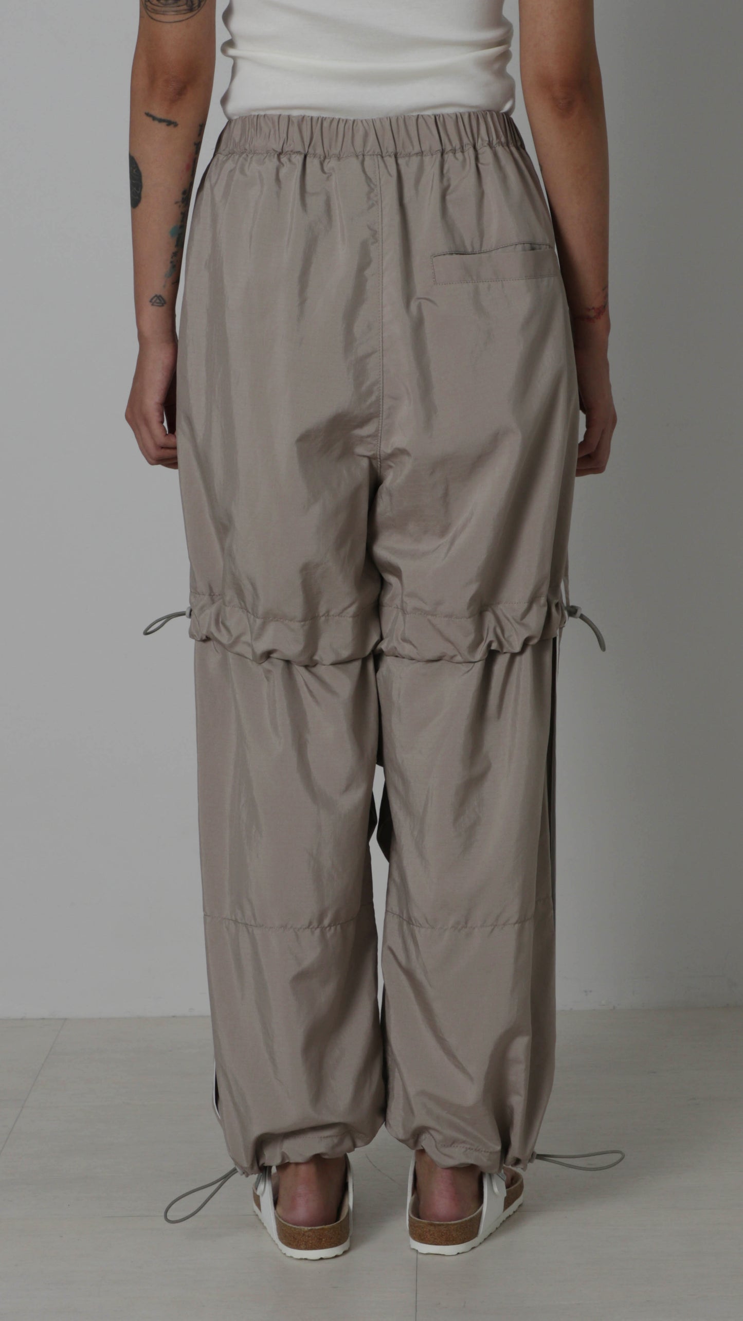 Wide Tuck Pants