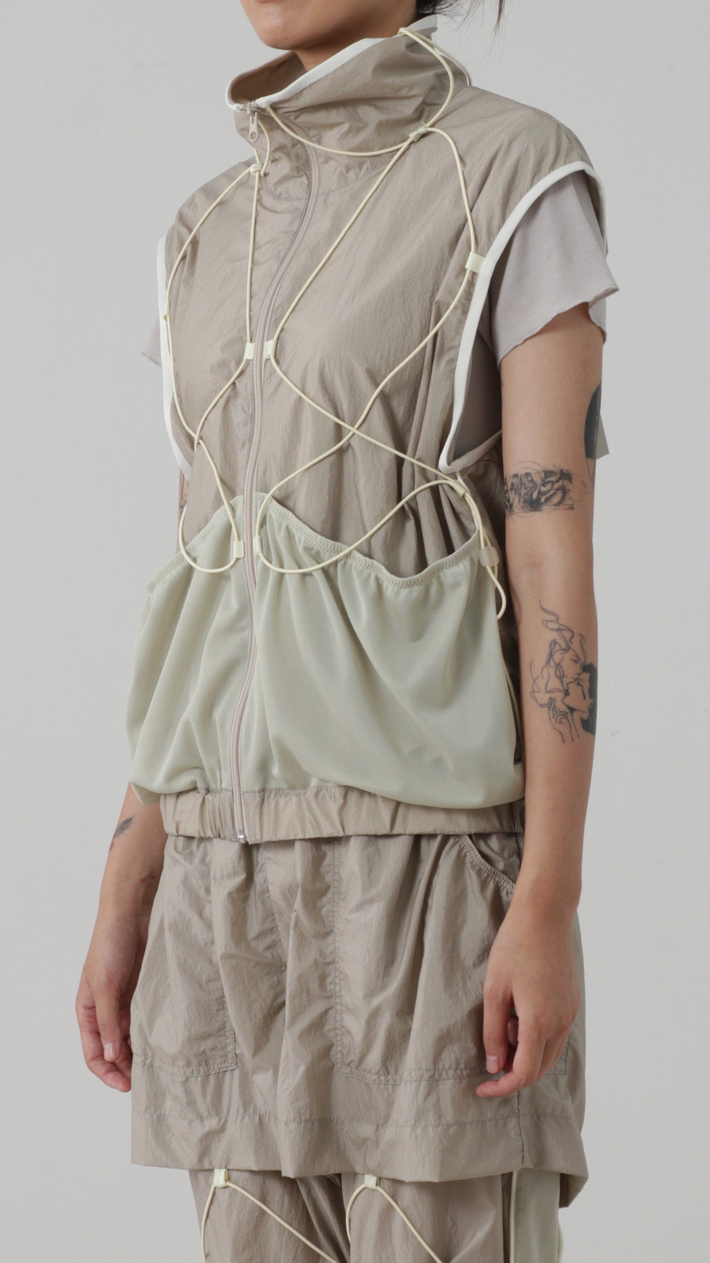 Draw-cord Vest