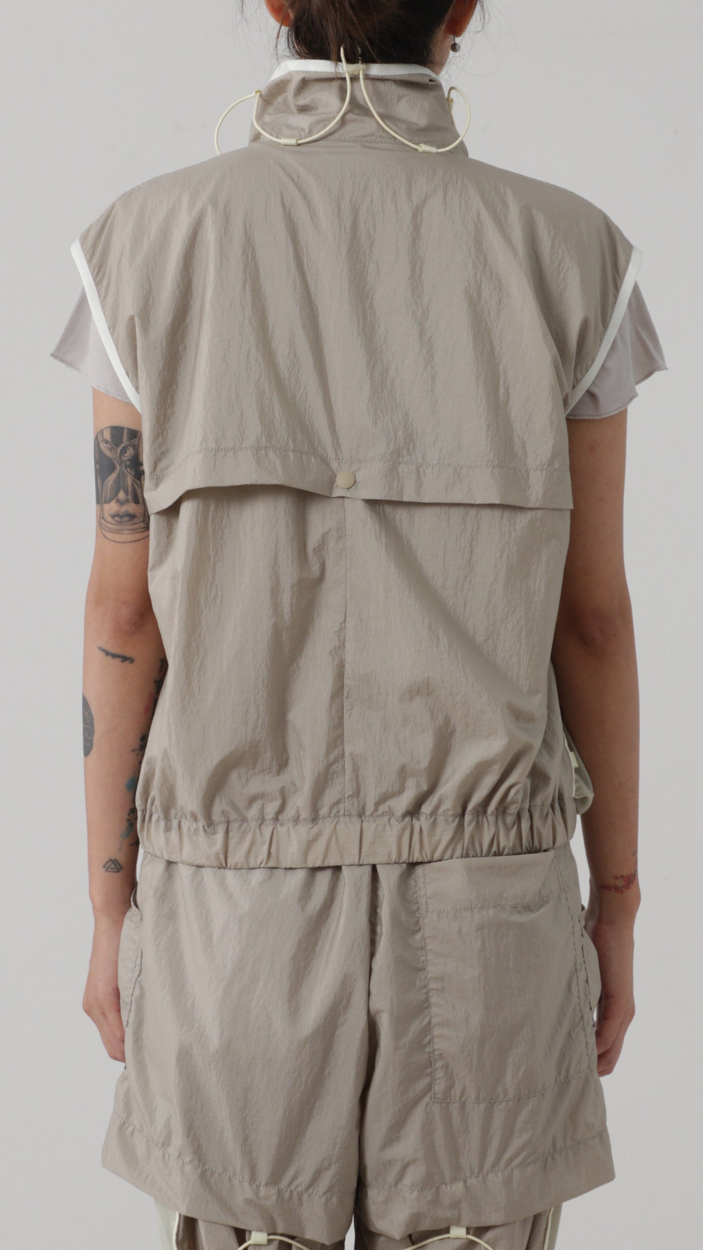 Draw-cord Vest