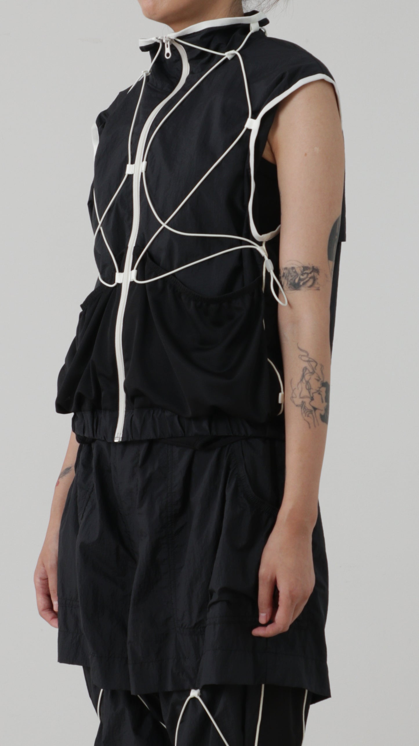 Draw-cord Vest