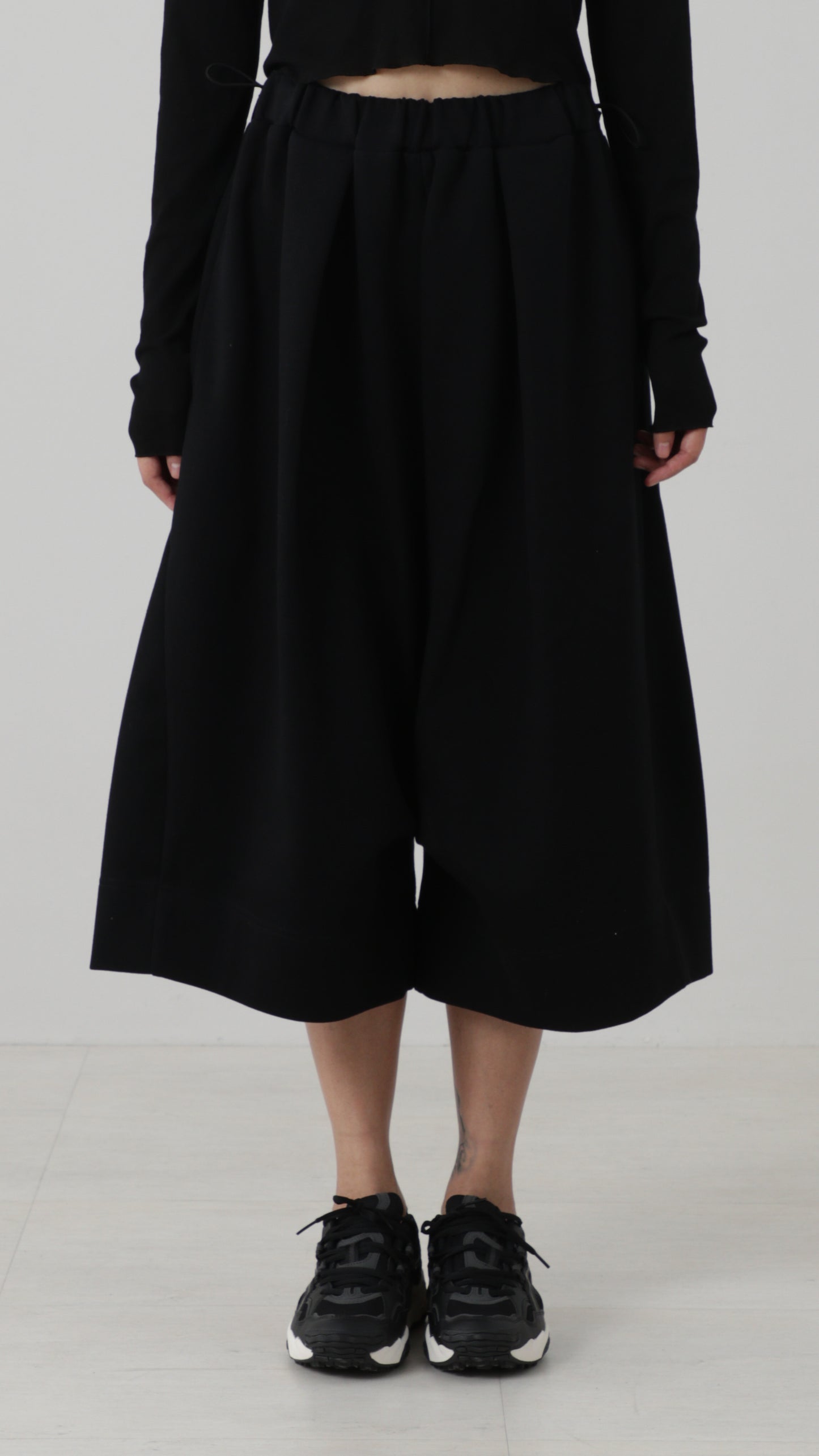 Double Knit Half Pants