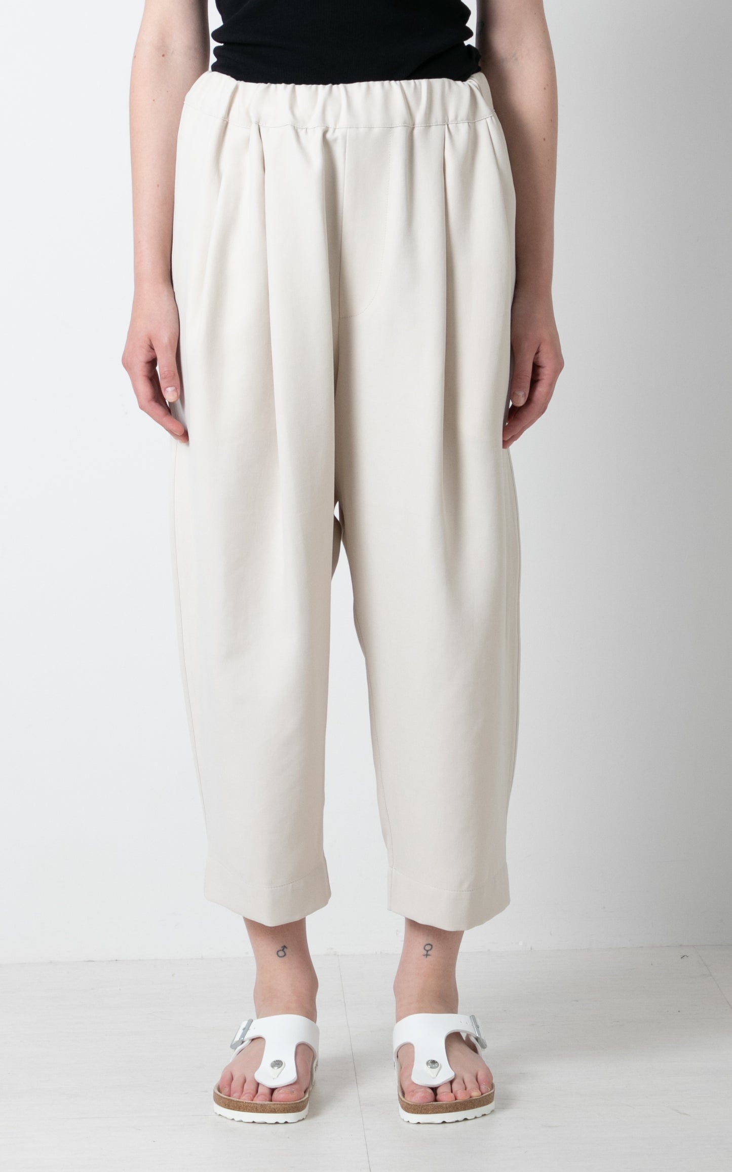 Easy tucked twill Pants