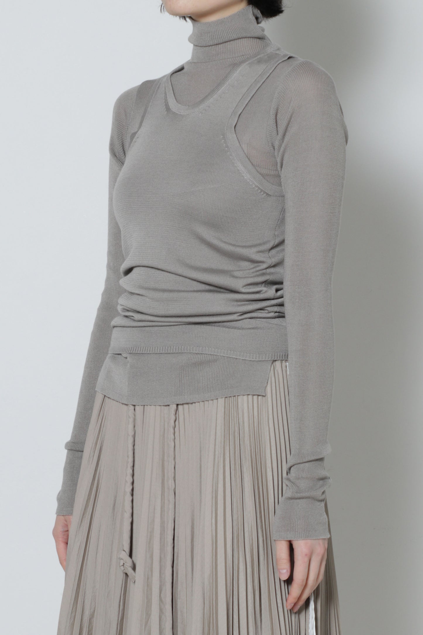 Vest Combo Rib Turtleneck