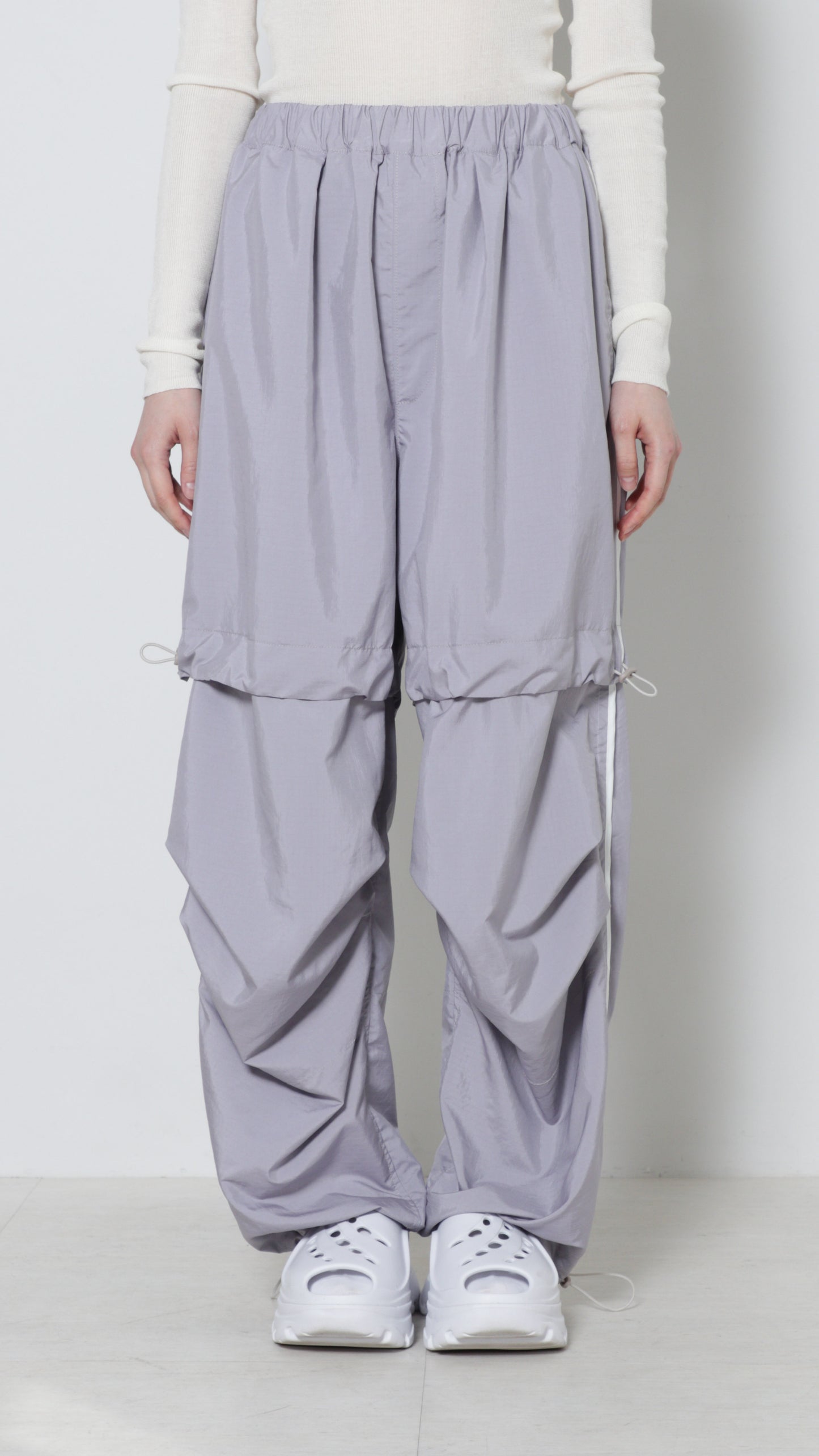 Wide Tuck Pants