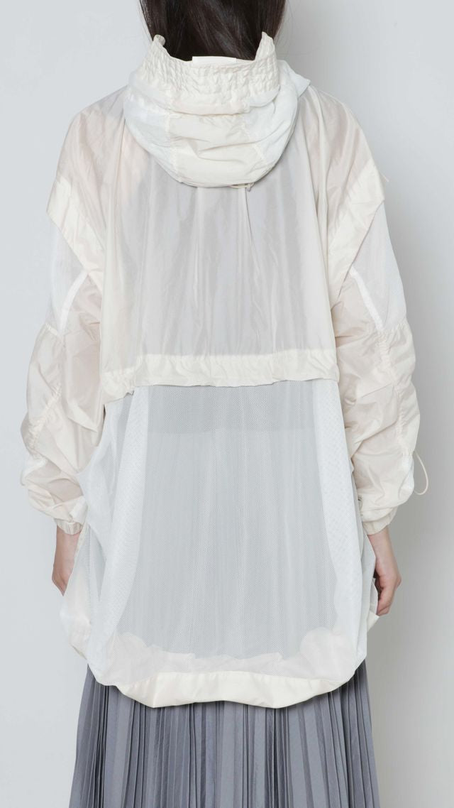 Mesh Comb. Blouson